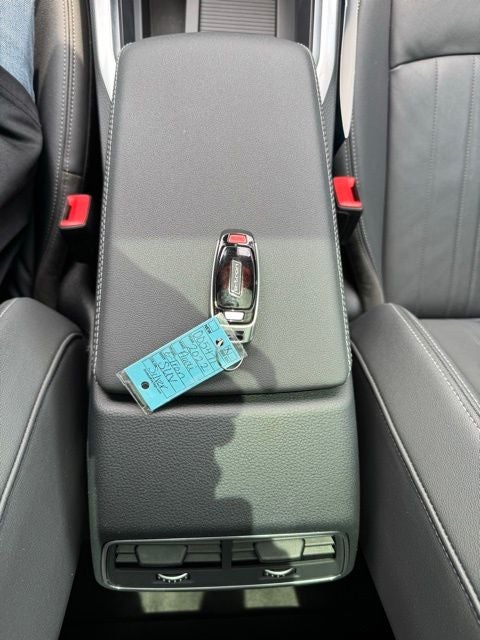 2022 Audi e-tron Premium quattro