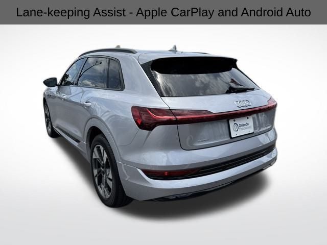 2022 Audi e-tron Premium quattro