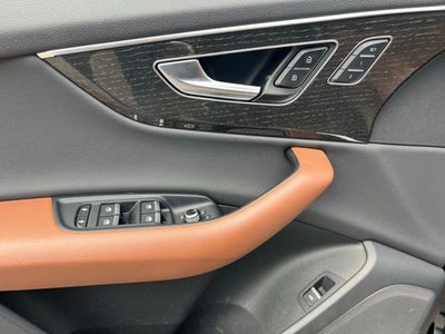 2021 Audi Q7 55 Premium quattro