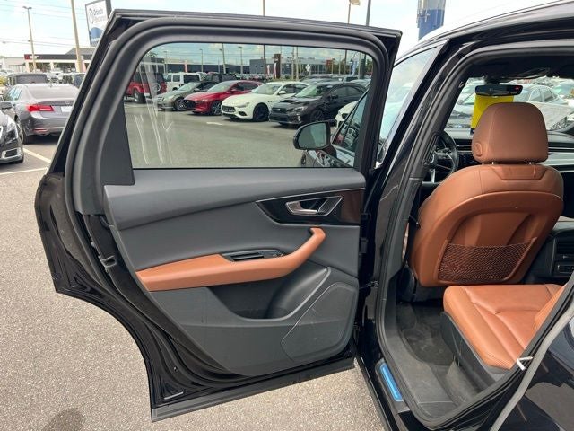 2021 Audi Q7 55 Premium quattro