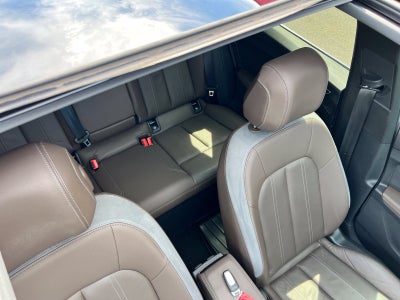 2024 Audi Q4 e-tron Premium Plus