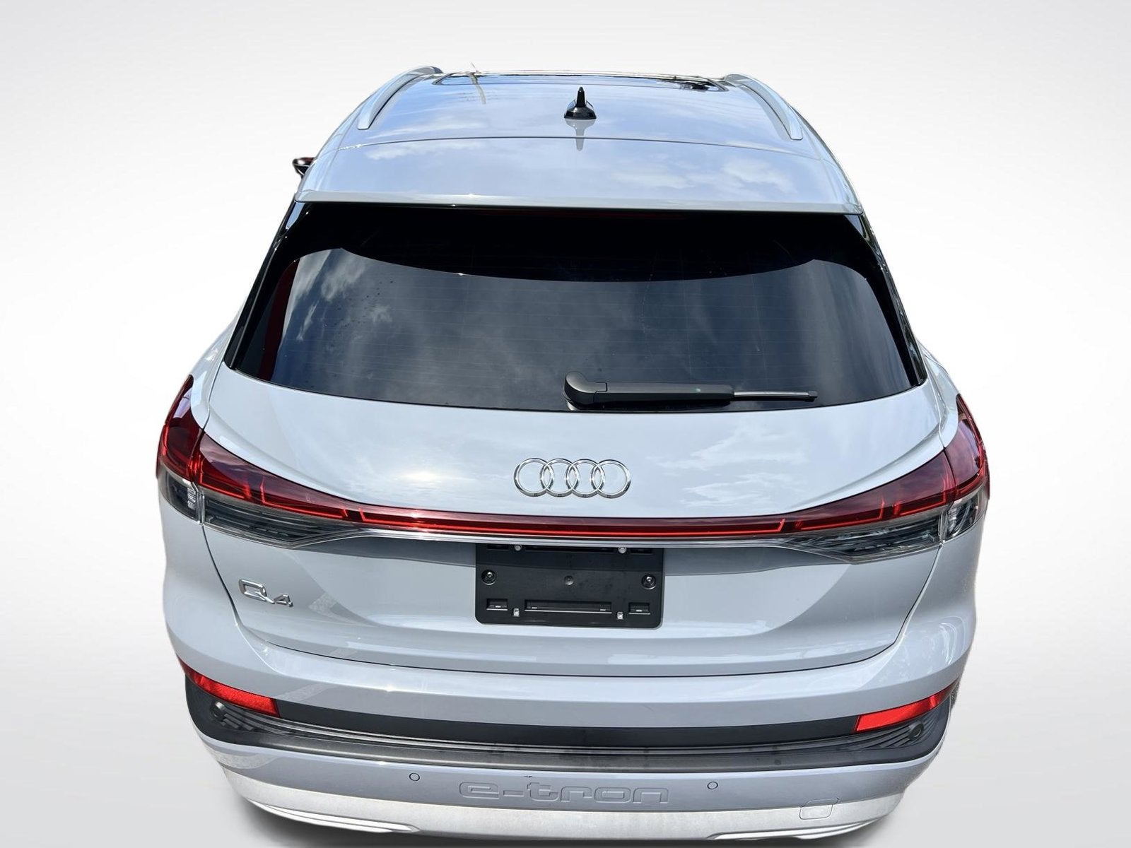 2024 Audi Q4 e-tron Premium Plus