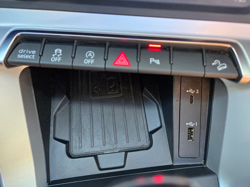 2020 Audi Q3 Premium Plus S line quattro