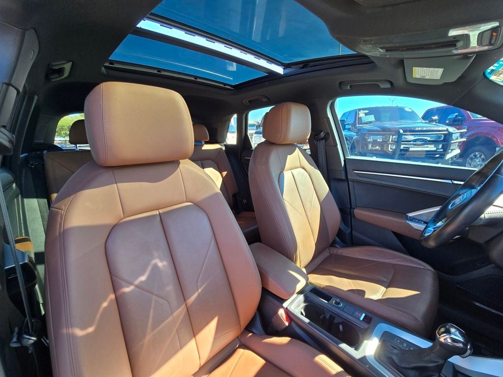 2020 Audi Q3 Premium Plus S line quattro