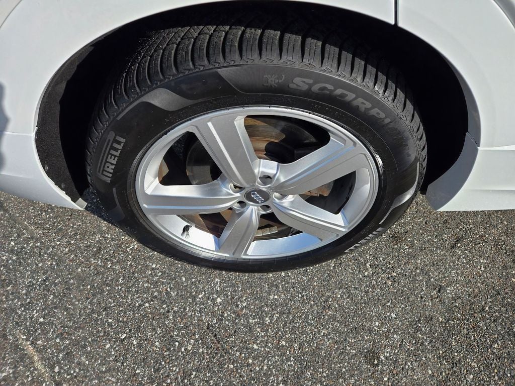 2019 Audi e-tron Premium Plus quattro