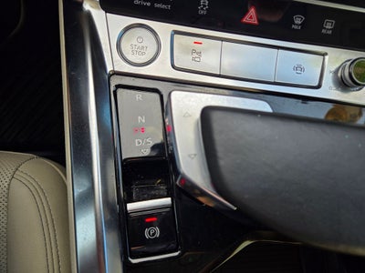 2019 Audi e-tron Premium Plus quattro