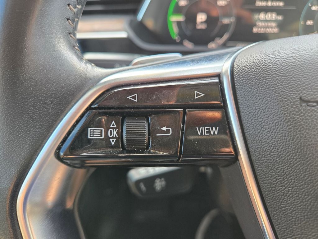 2019 Audi e-tron Premium Plus quattro