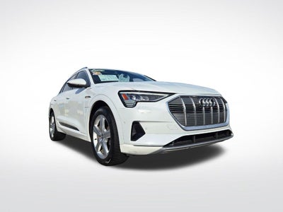 2019 Audi e-tron Premium Plus quattro
