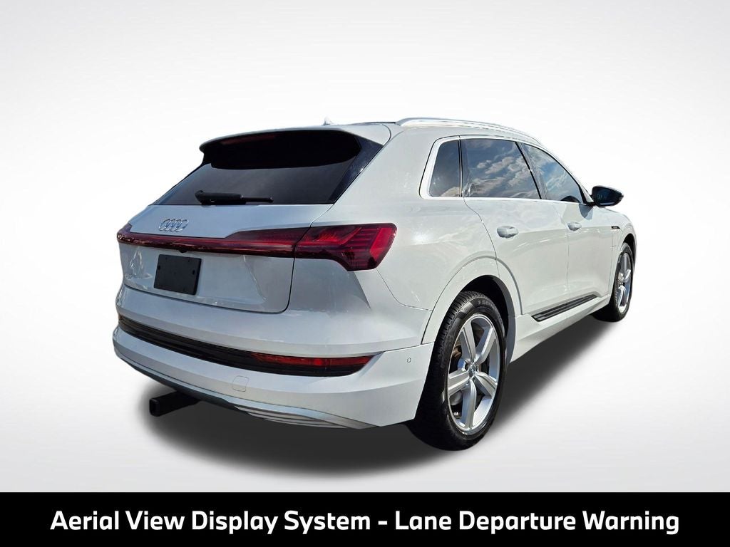 2019 Audi e-tron Premium Plus quattro