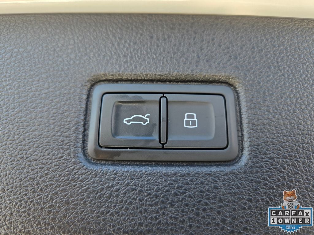 2022 Audi Q7 45 Premium Plus quattro