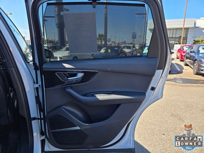 2022 Audi Q7 45 Premium Plus quattro