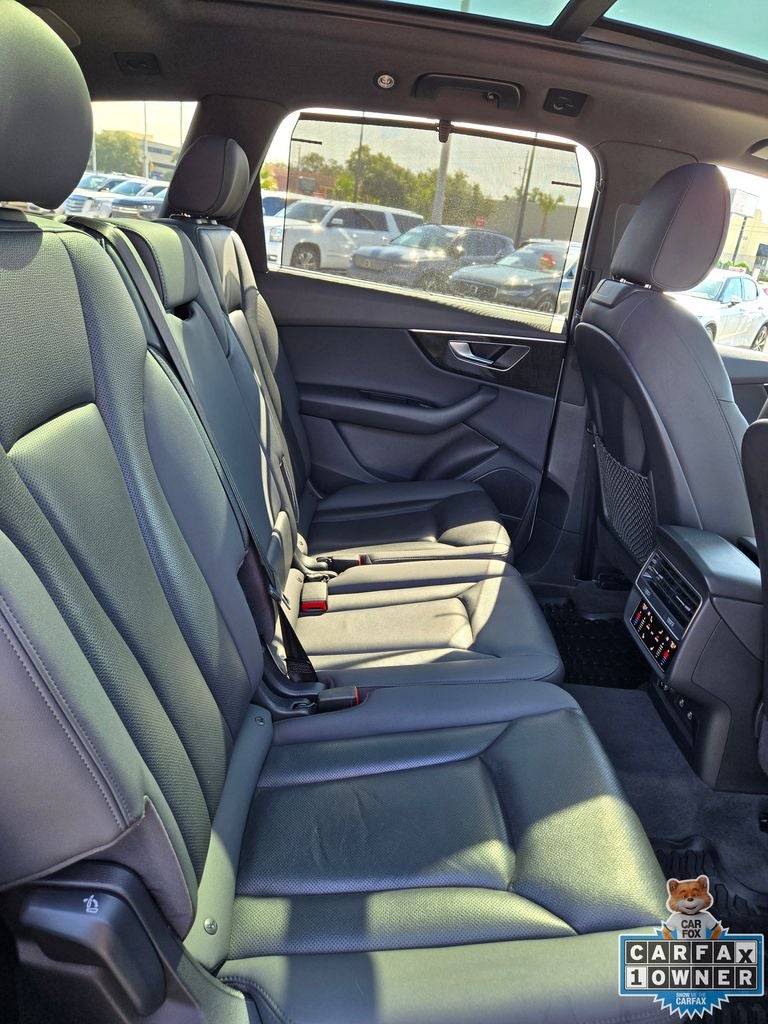 2022 Audi Q7 45 Premium Plus quattro