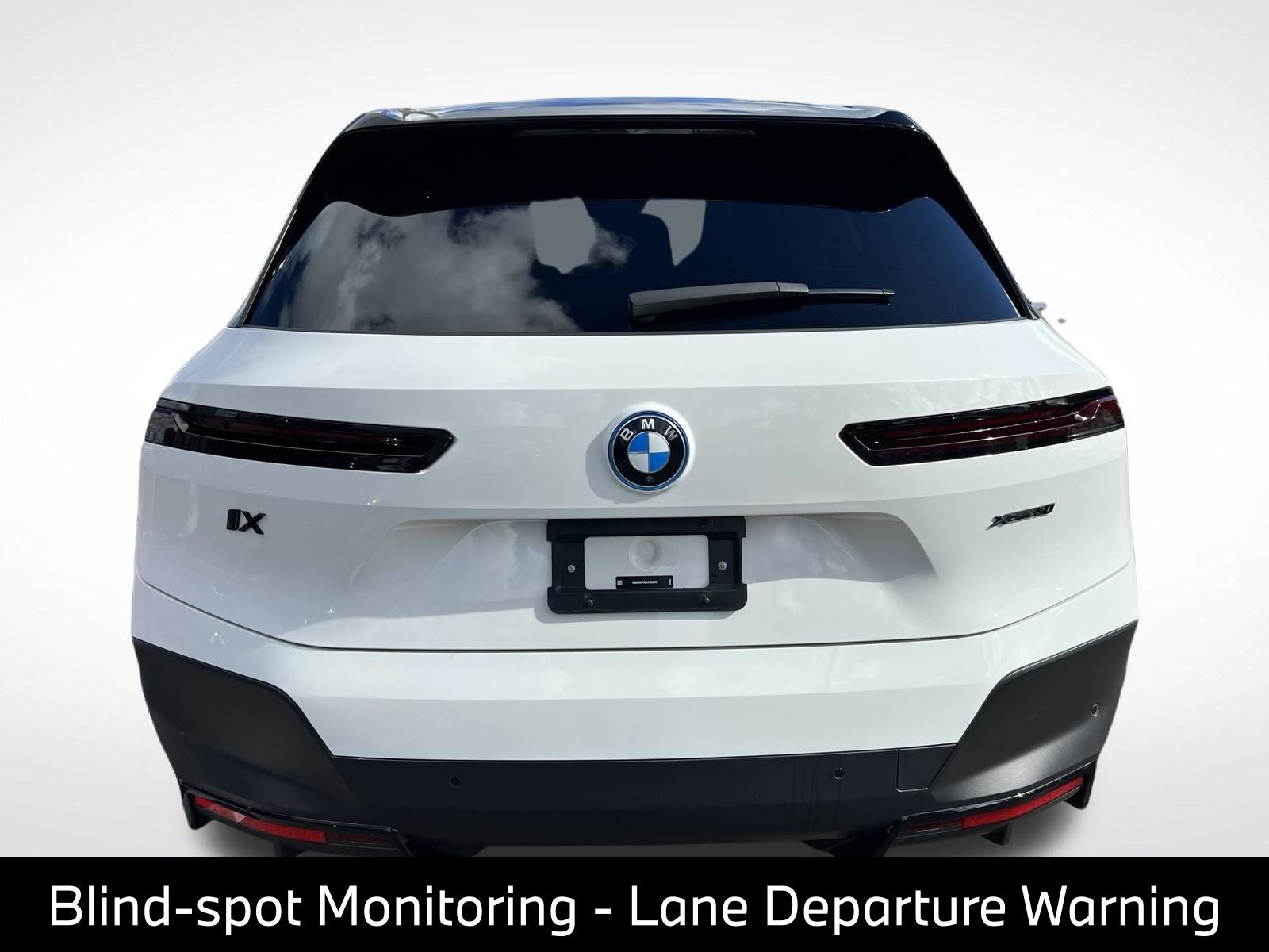 2024 BMW iX xDrive50