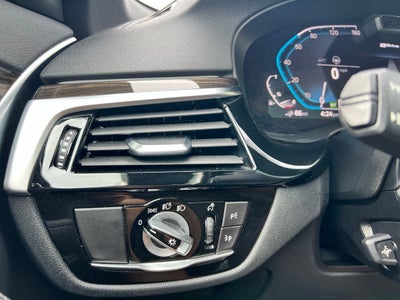 2022 BMW 5 Series 530e iPerformance