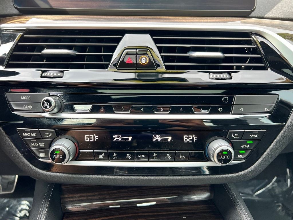 2022 BMW 5 Series 530e iPerformance