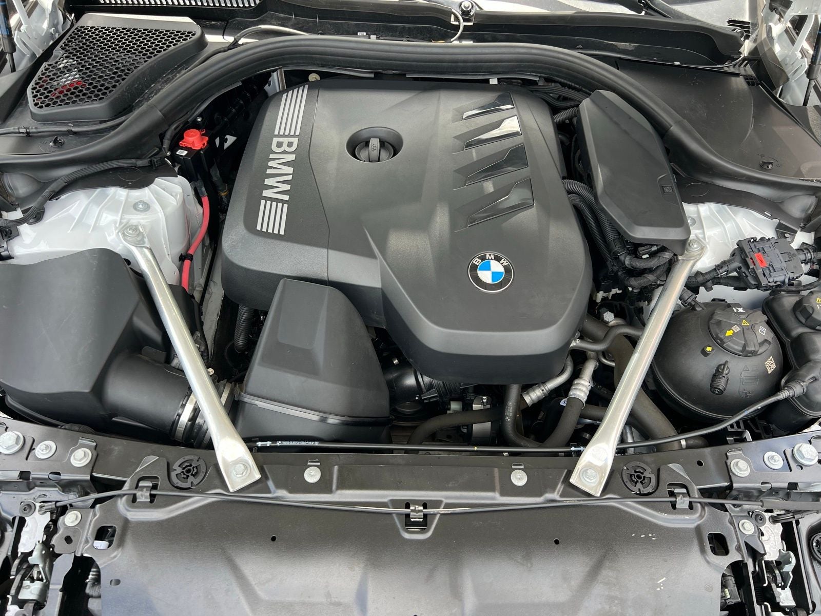 2024 BMW 5 Series 530i