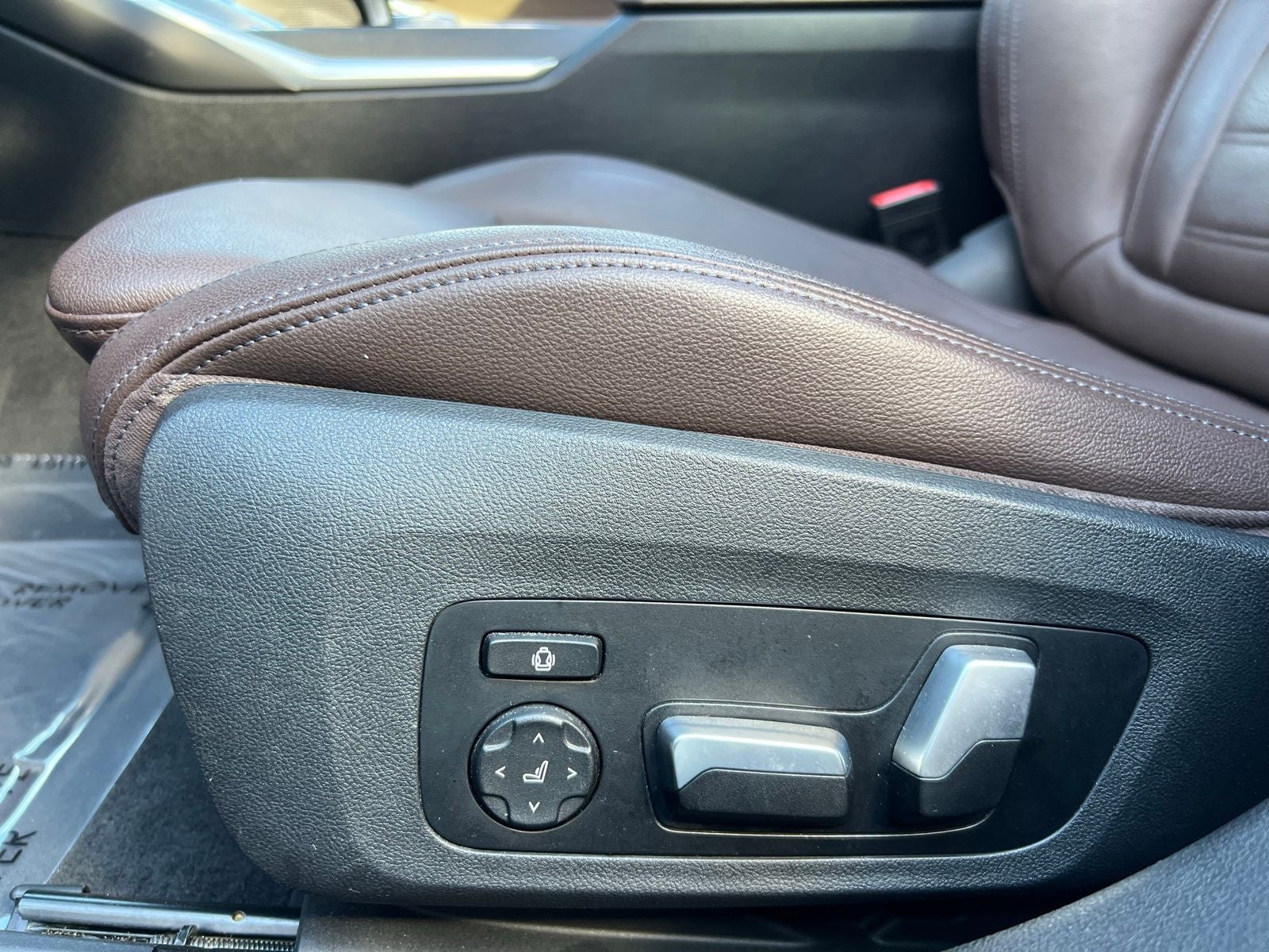 2021 BMW 3 Series 330e iPerformance