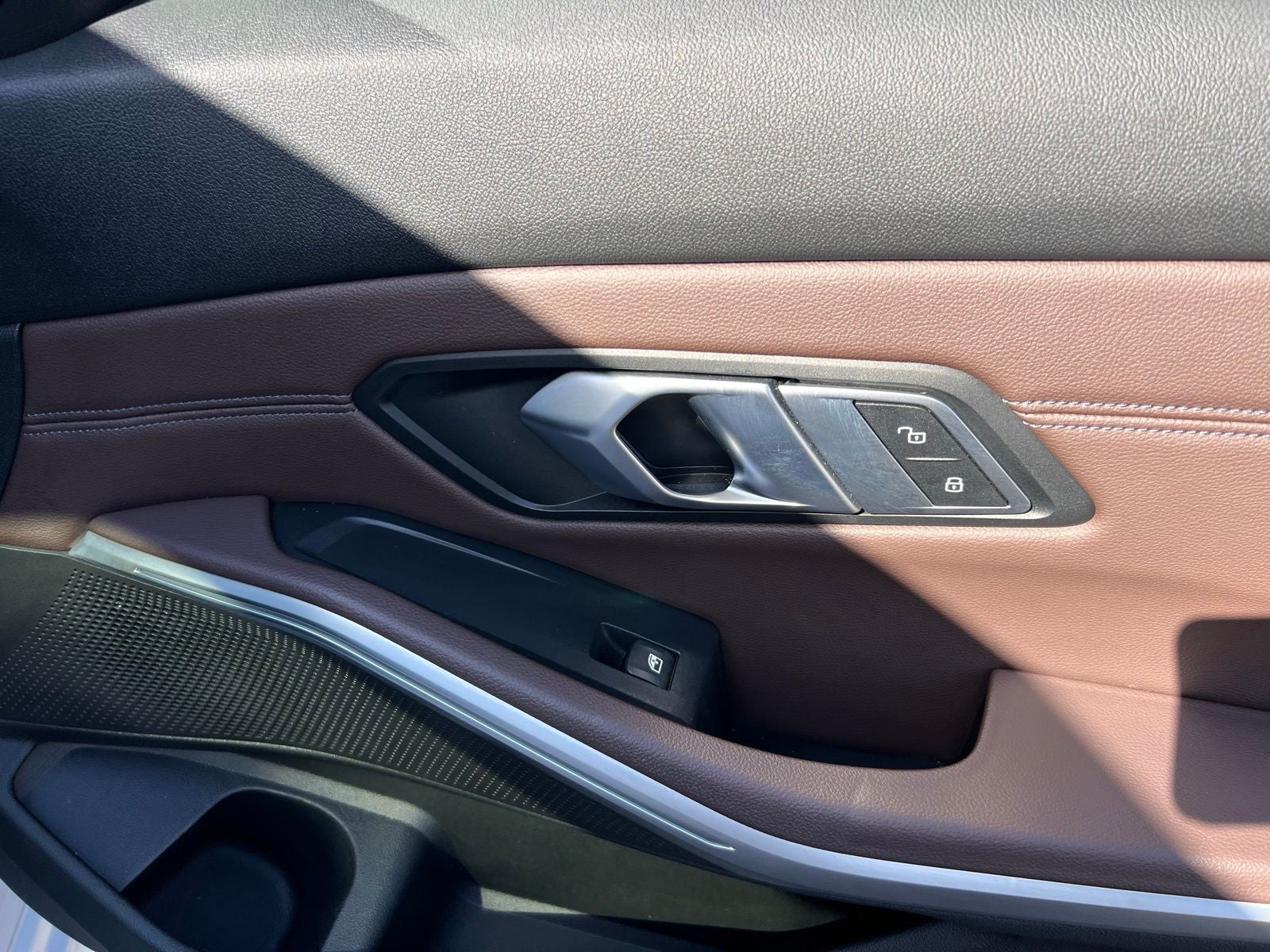 2021 BMW 3 Series 330e iPerformance