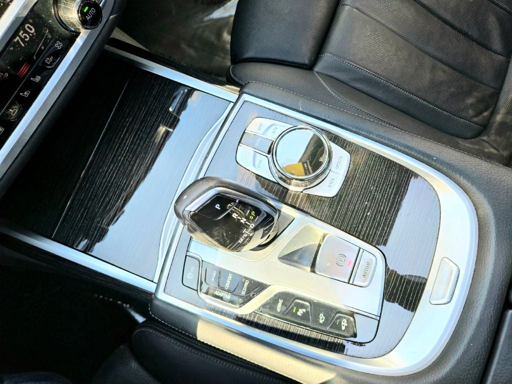 2018 BMW 7 Series 740e xDrive iPerformance