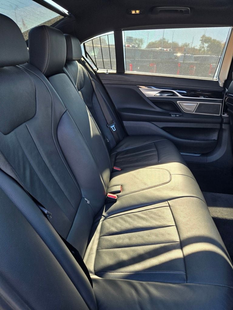 2018 BMW 7 Series 740e xDrive iPerformance