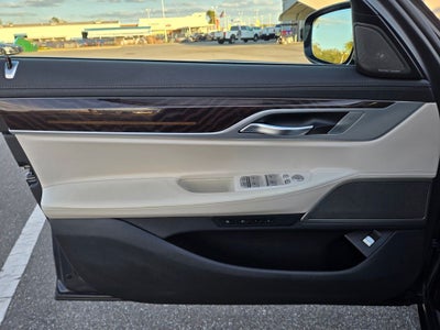 2020 BMW 7 Series 740i