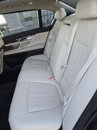 2020 BMW 7 Series 740i