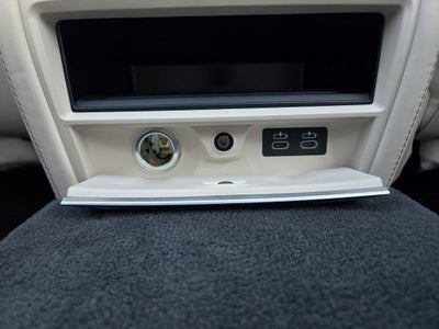 2020 BMW 7 Series 740i