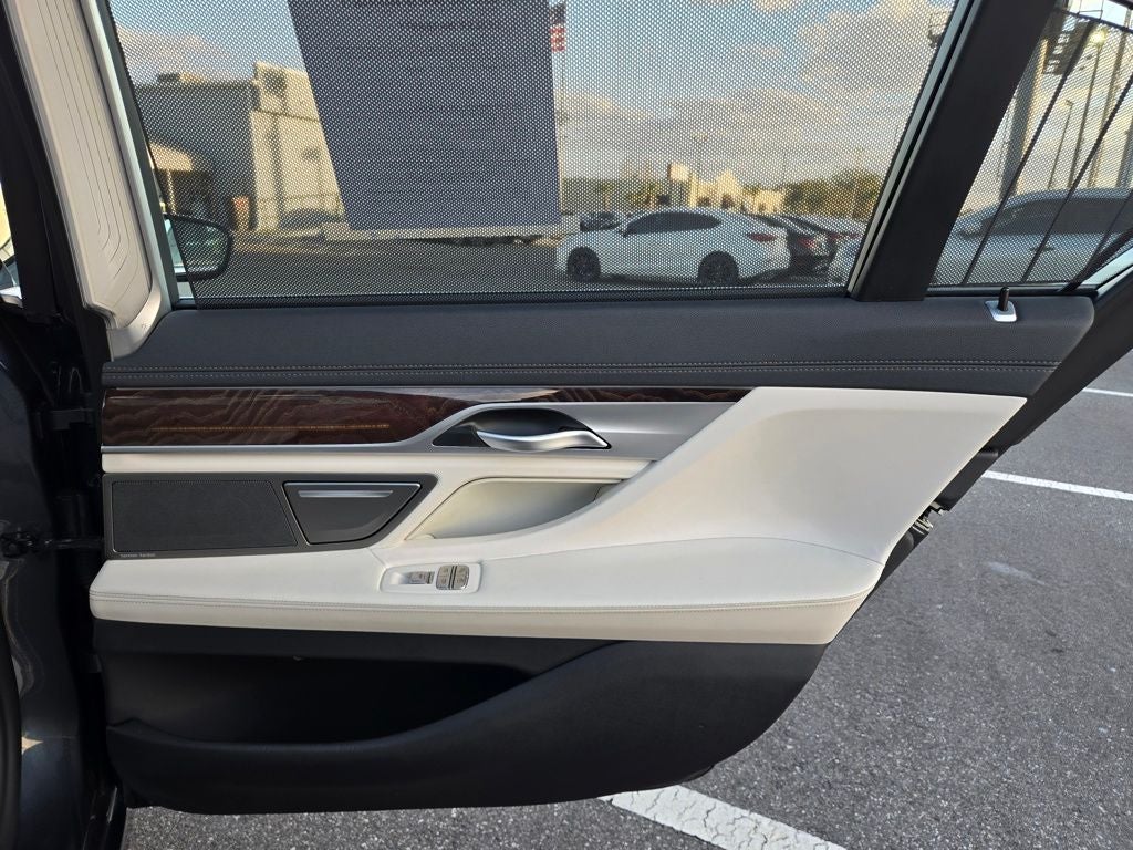 2020 BMW 7 Series 740i