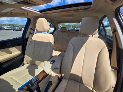 2018 BMW 3 Series 320i