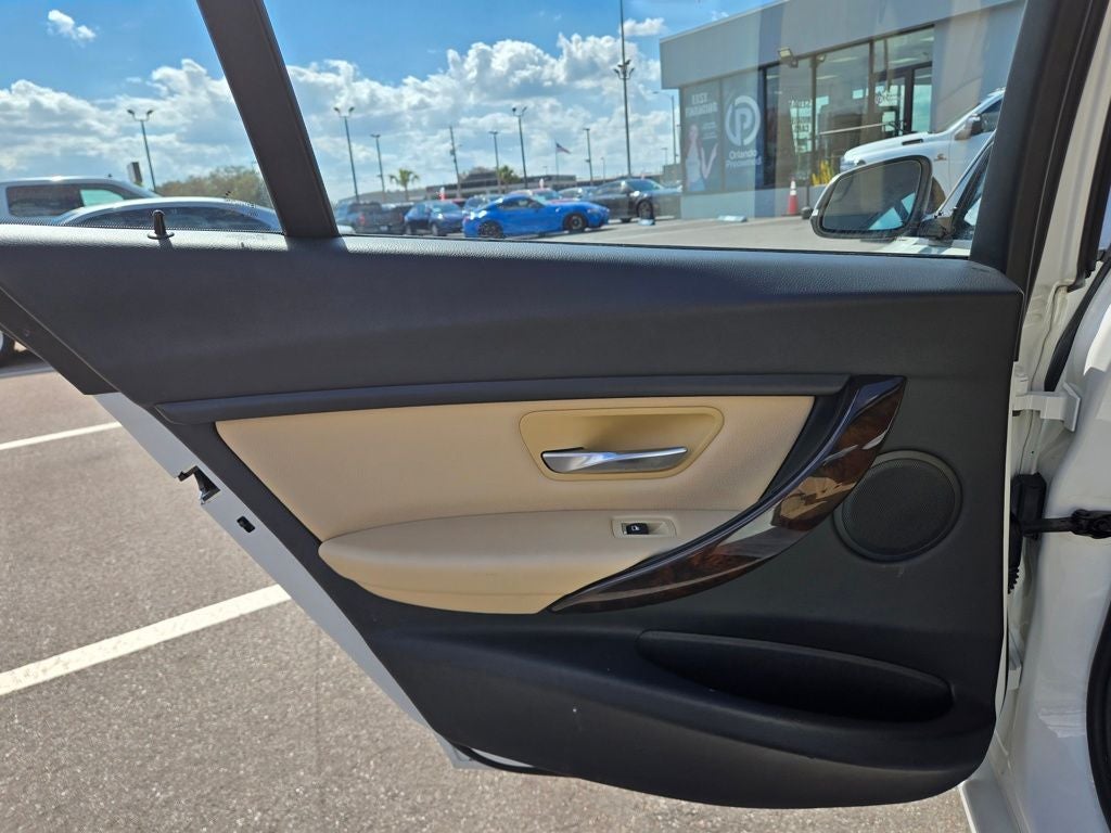 2018 BMW 3 Series 320i