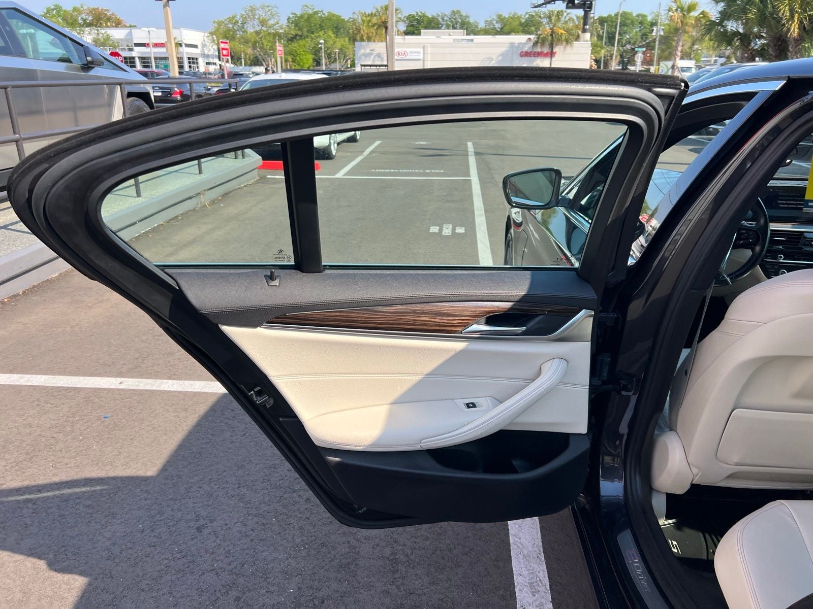 2018 BMW 5 Series 530e iPerformance