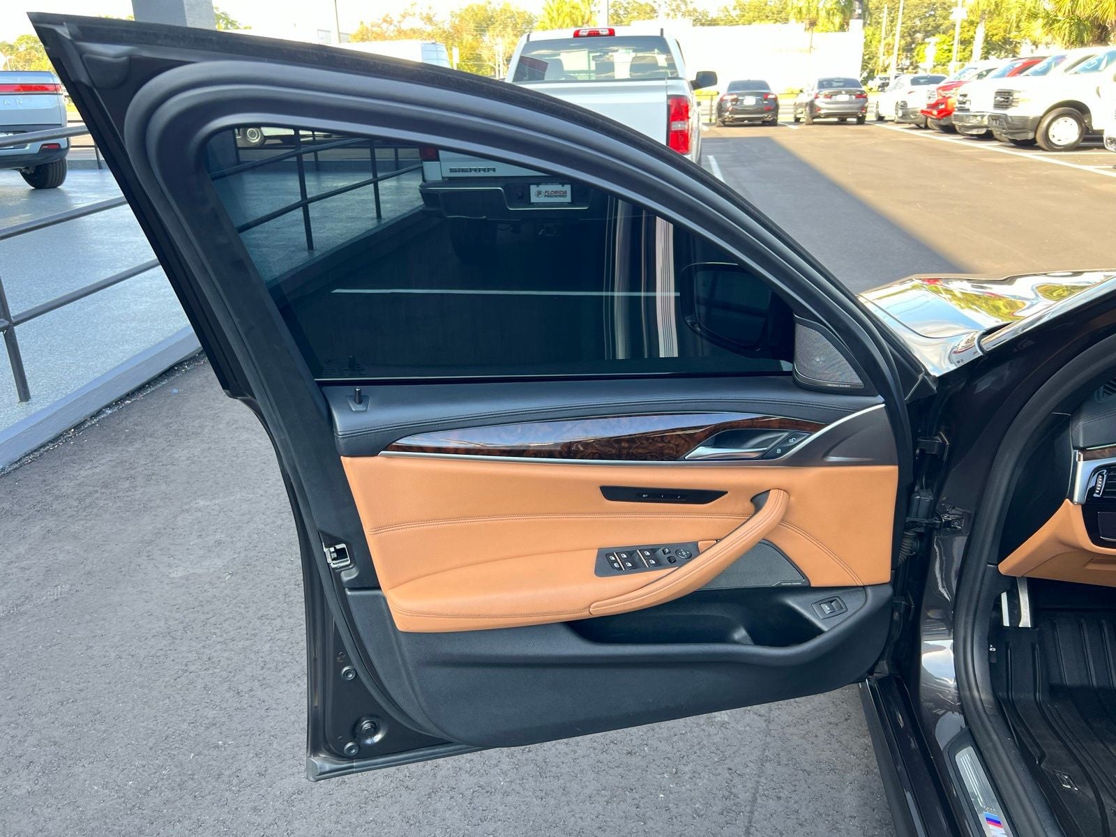 2020 BMW 5 Series M550i xDrive