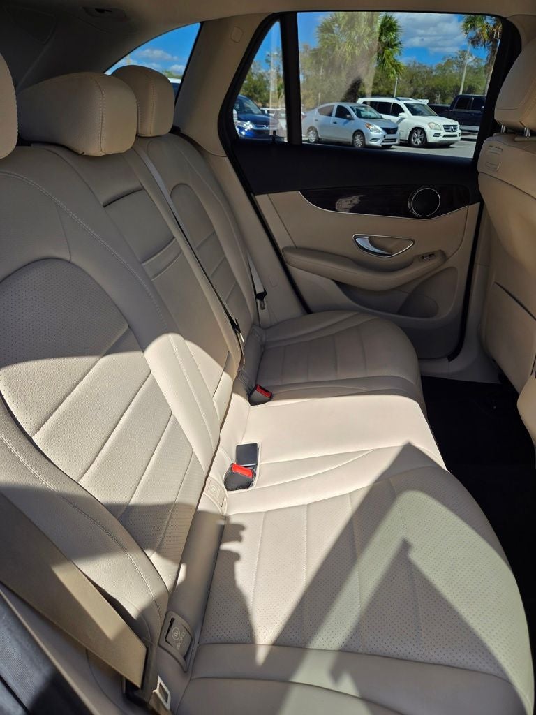 2019 Mercedes-Benz GLC GLC 300