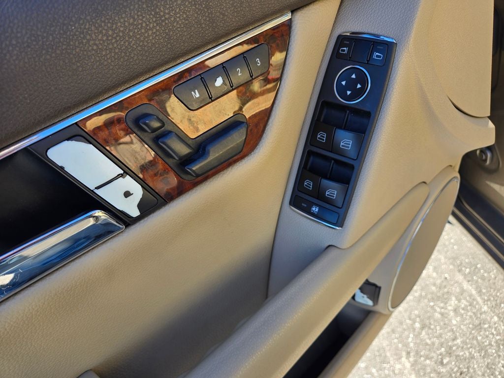 2011 Mercedes-Benz C-Class C 300