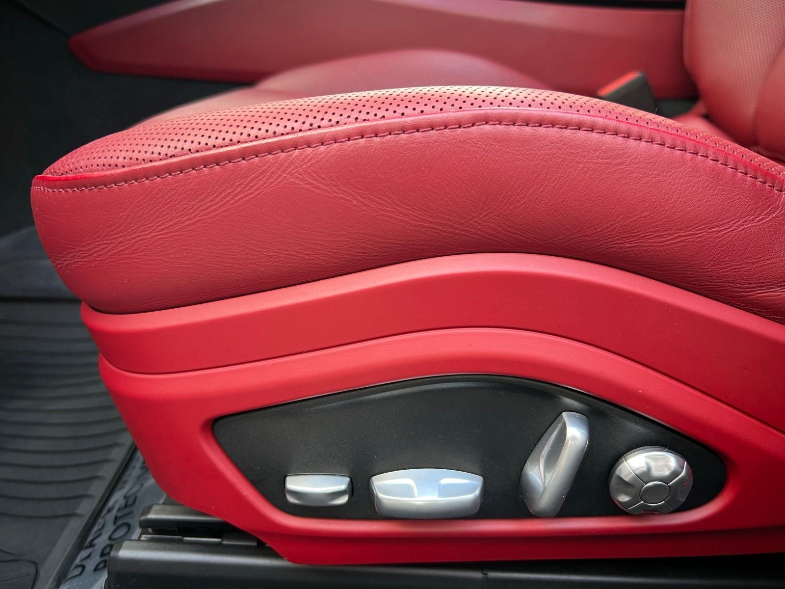 2018 Porsche Panamera 4S