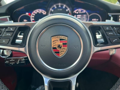 2018 Porsche Panamera 4S