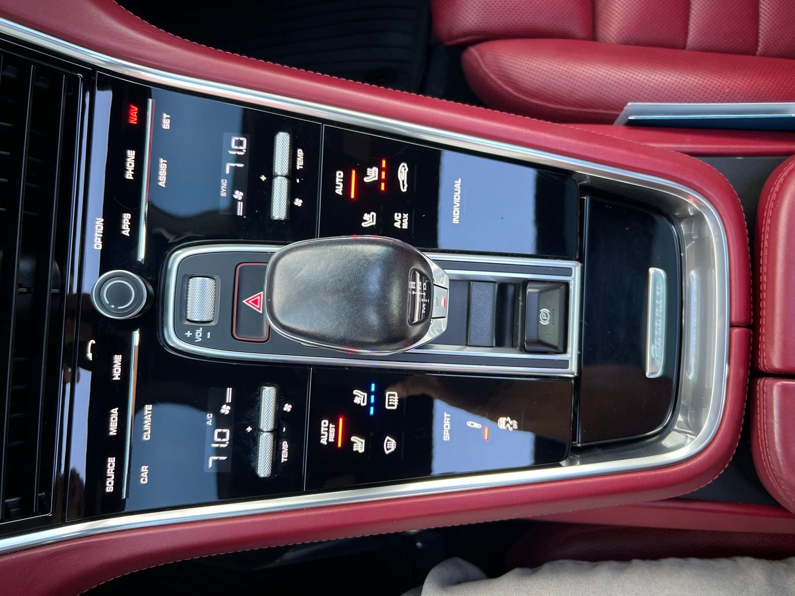 2018 Porsche Panamera 4S