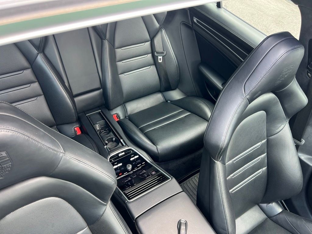 2020 Porsche Panamera GTS
