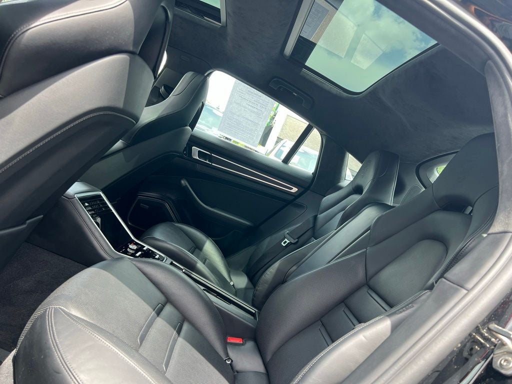 2020 Porsche Panamera GTS