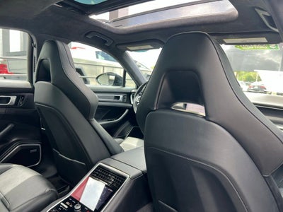 2020 Porsche Panamera GTS