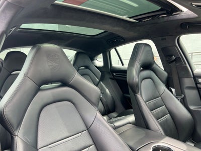 2020 Porsche Panamera GTS