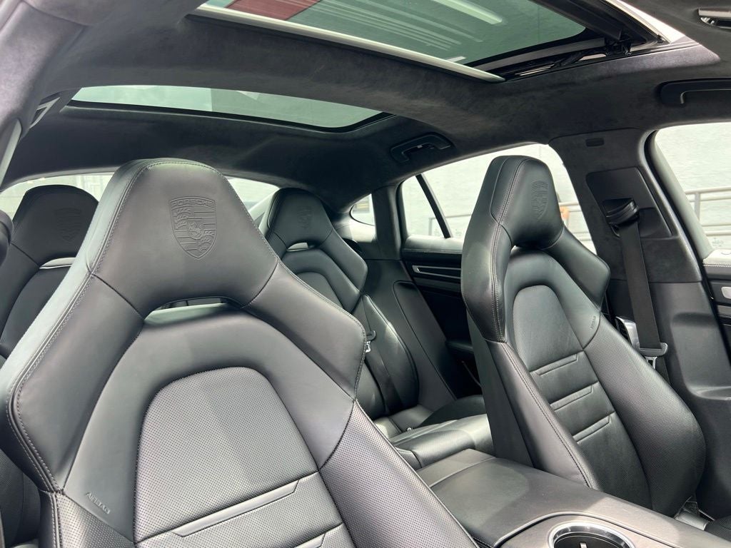 2020 Porsche Panamera GTS