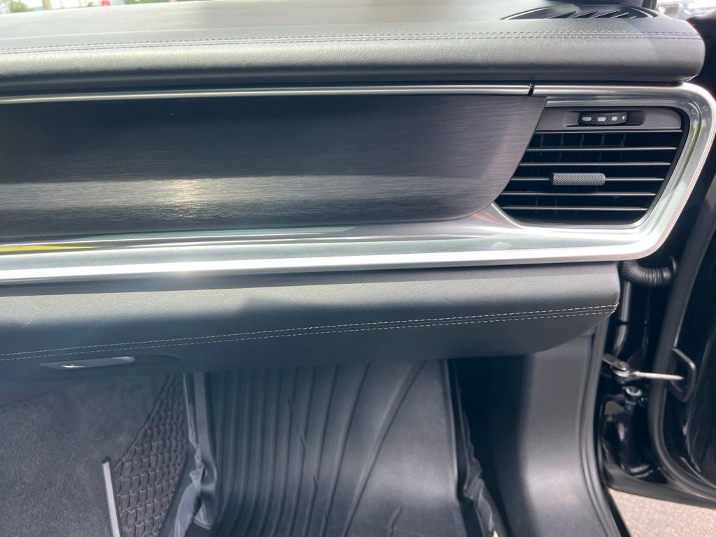 2020 Porsche Panamera GTS