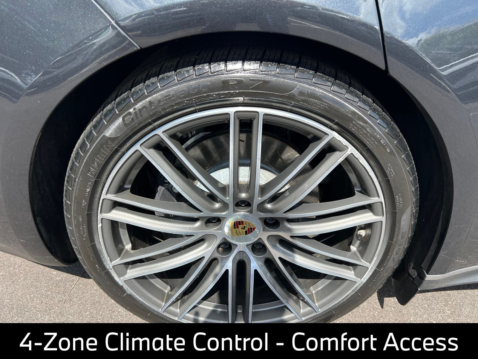 2020 Porsche Panamera E-Hybrid 4 Executive