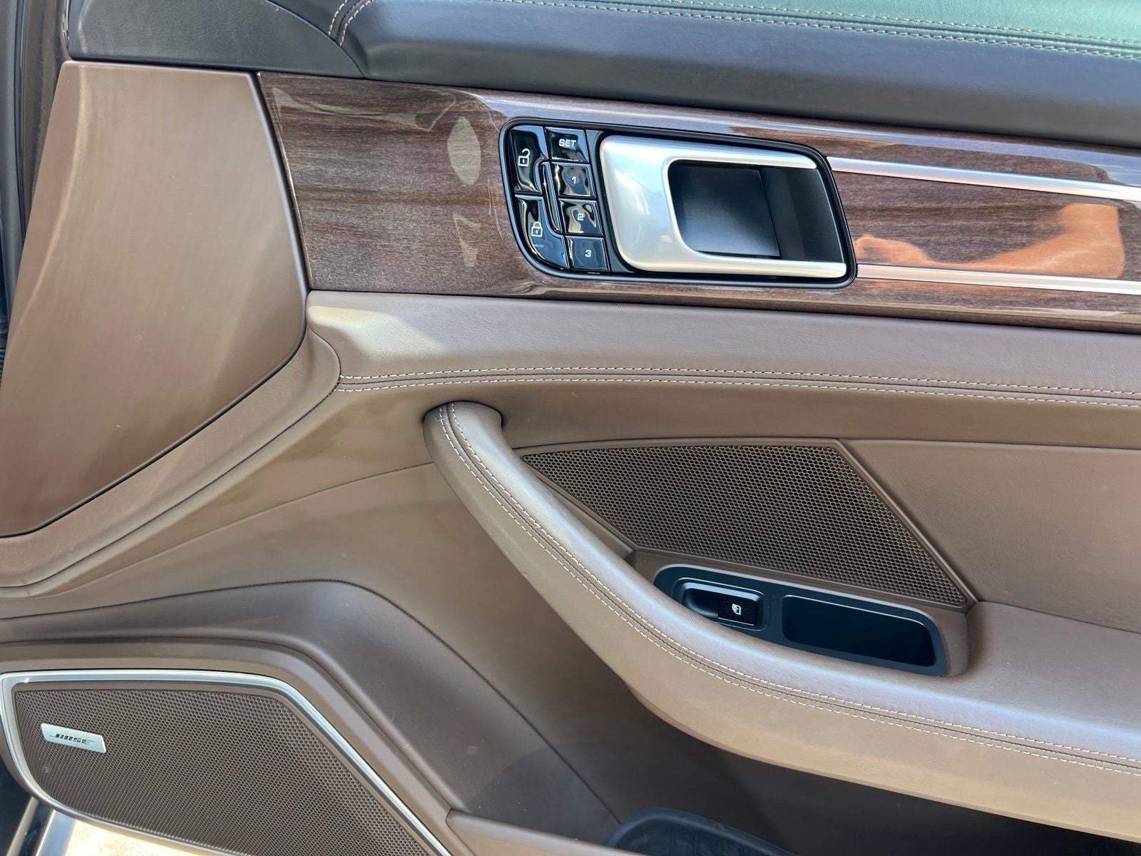 2020 Porsche Panamera E-Hybrid 4 Executive