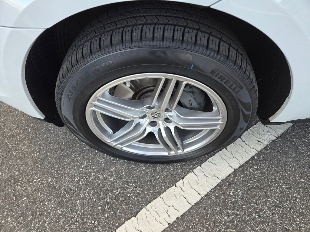 2020 Porsche Macan S