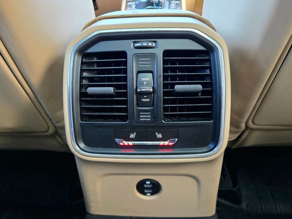 2020 Porsche Macan S