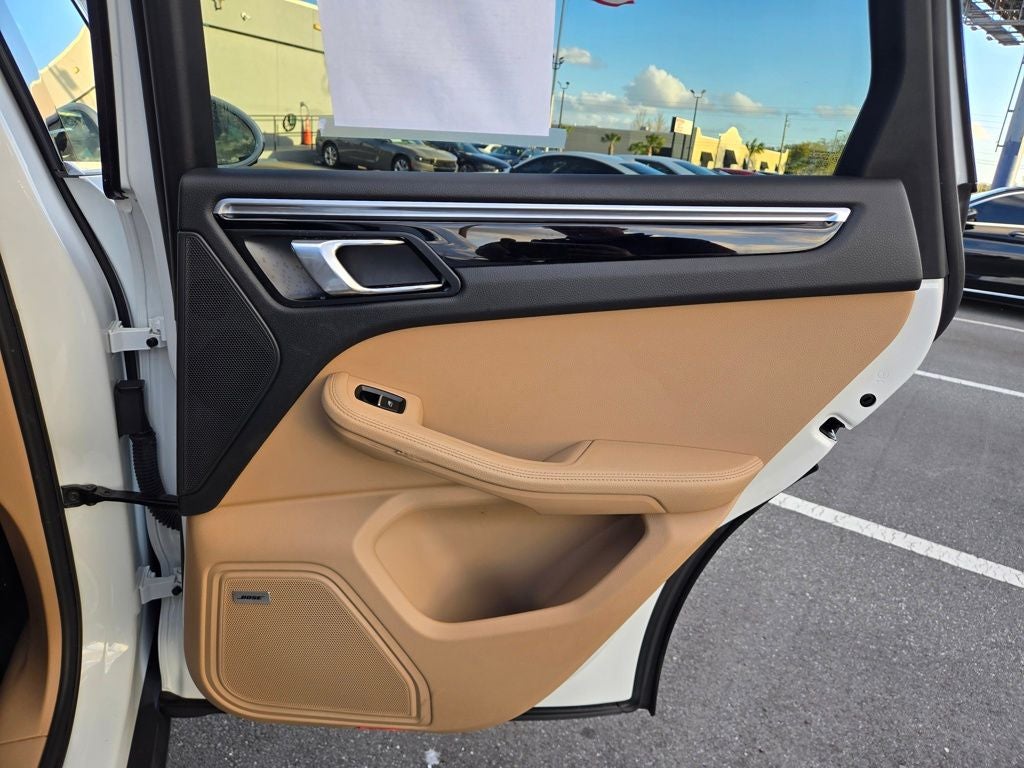 2020 Porsche Macan S