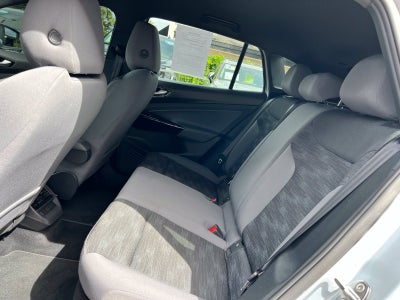2022 Volkswagen ID.4 Pro