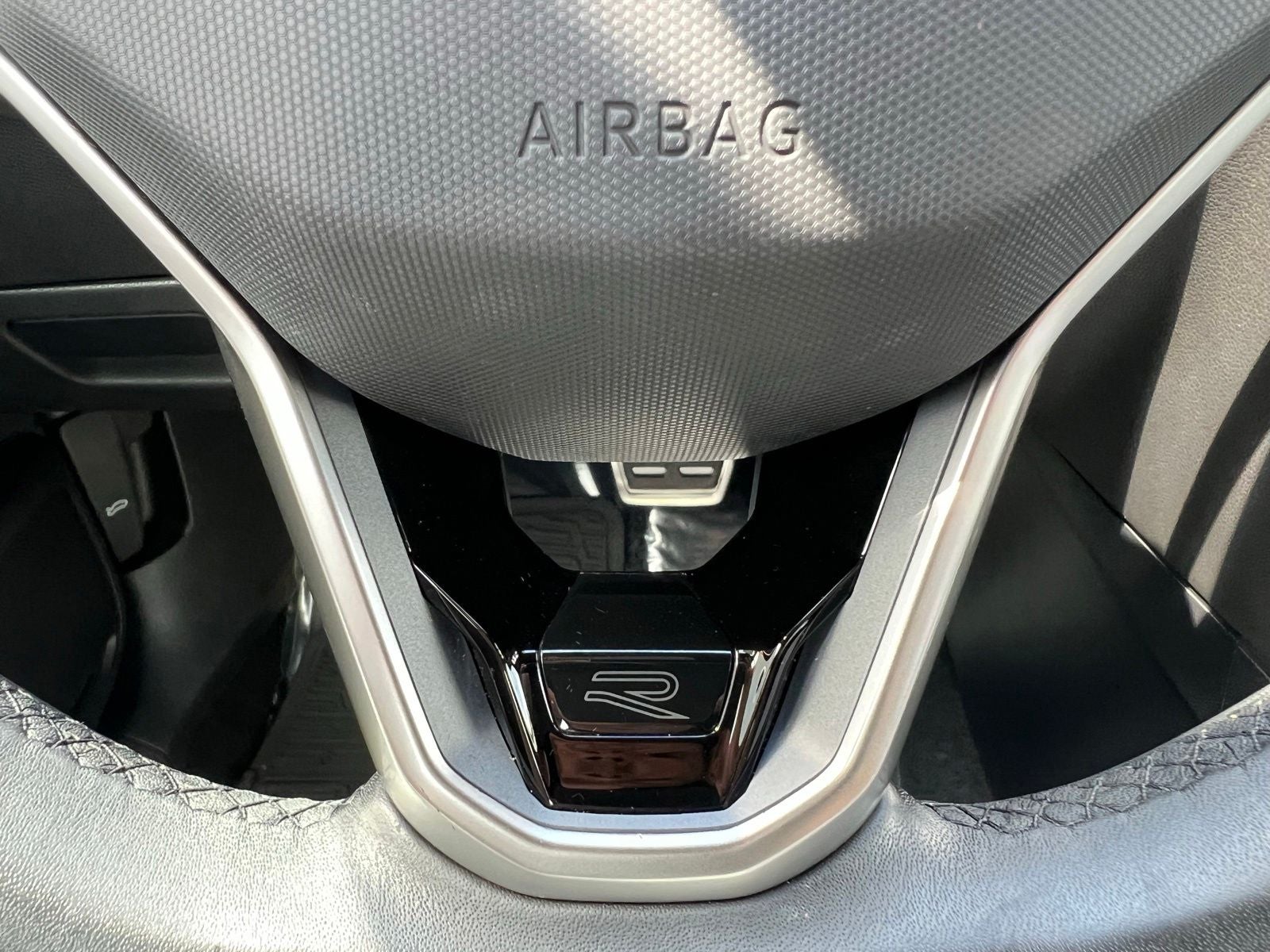 2023 Volkswagen Arteon 2.0T SEL R-Line